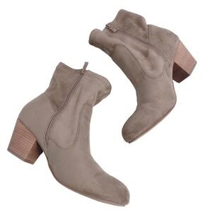 Aukusor Woman's 9.5 Soft suede stretch Heeled Ankle bootie